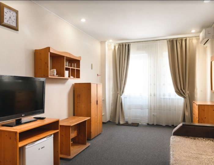 Полулюкс у моря 2-местный 2-этажный - Санаторий «Полтава-Крым» Саки