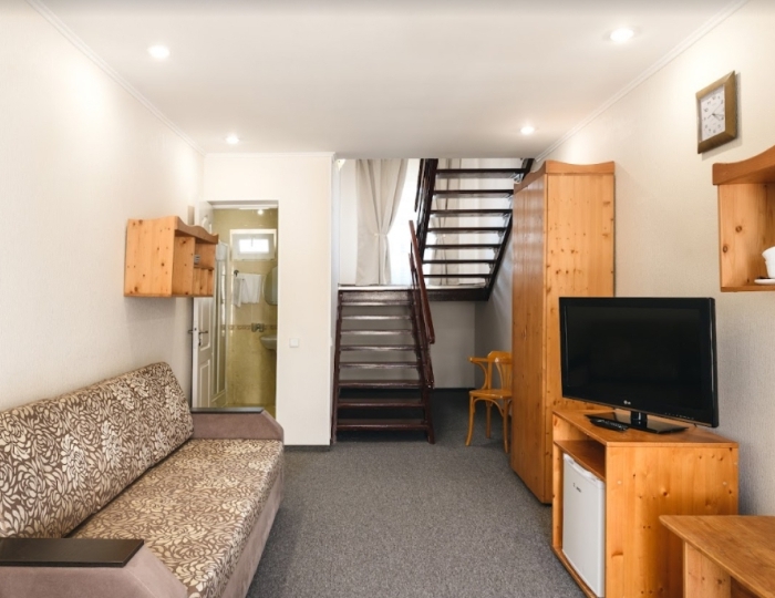 Полулюкс у моря 2-местный 2-этажный - Санаторий «Полтава-Крым» Саки